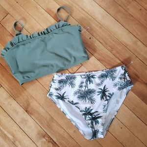 Girls NWOT Palm Print High Waisted  - Ruffle Top Bikini Set 11 - 12T (11/12 Yr)